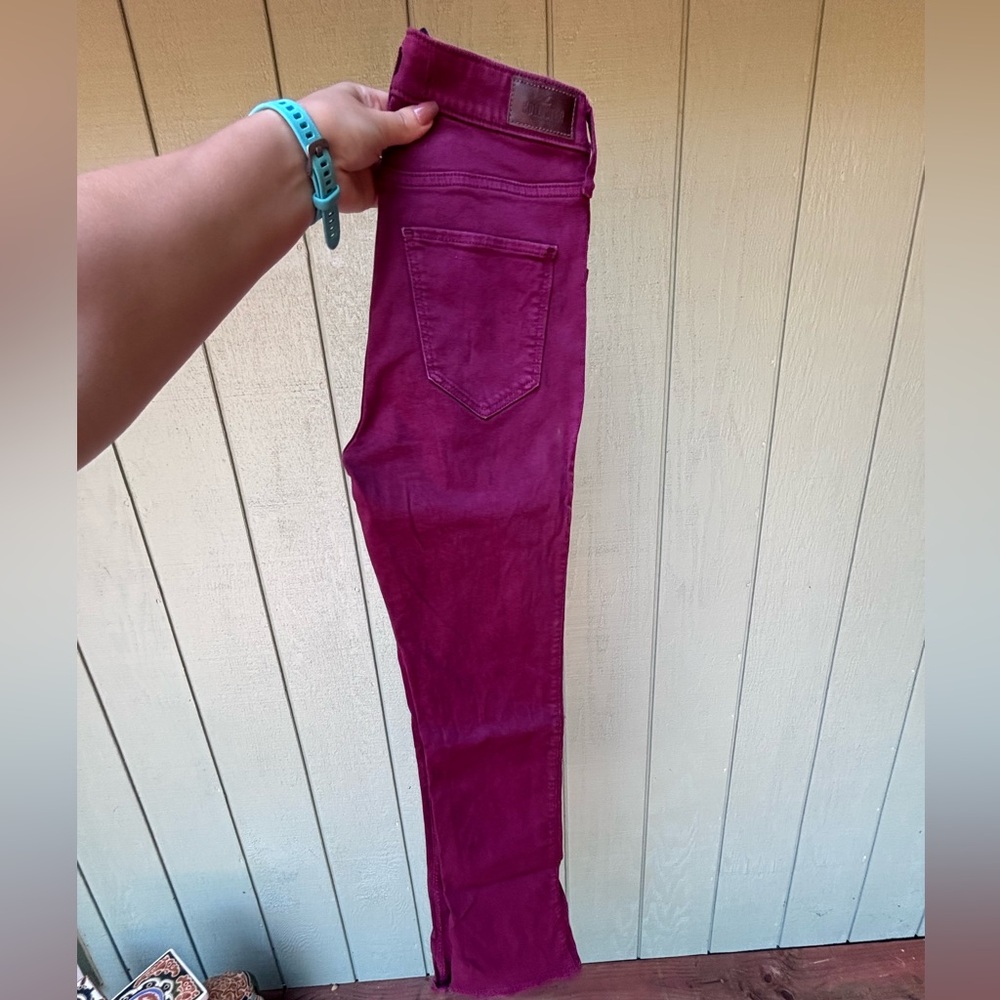 Hollister Women's Ultra High-Rise Boot Maroon Jeans Size 27